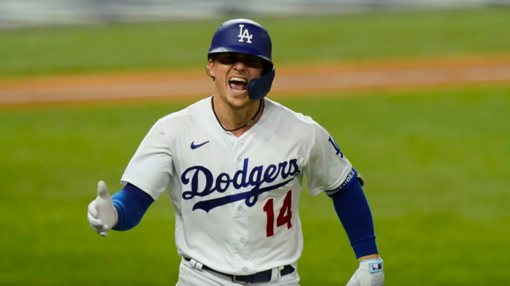 Kiké Hernández está de regreso y debutaría con Dodgers ante Rockies este lunes