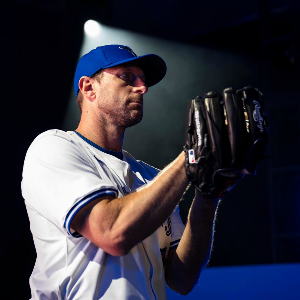 Toronto Blue Jays retienen a Max Scherzer por un año y 3 millones de dólares