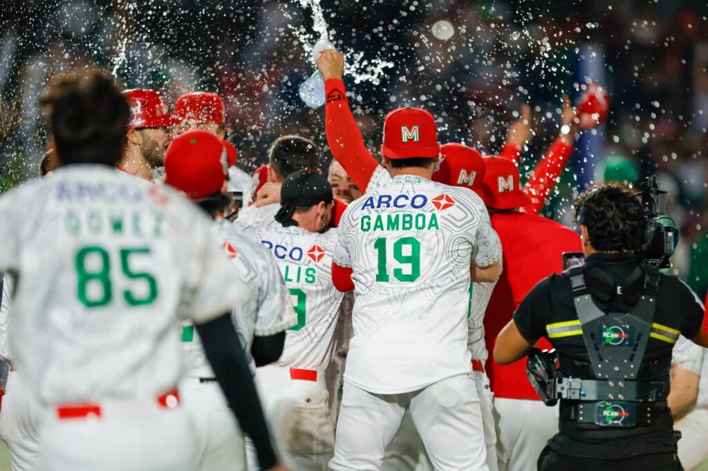 Charros de Jalisco, con un wildpitch, se llevan la Serie del Caribe