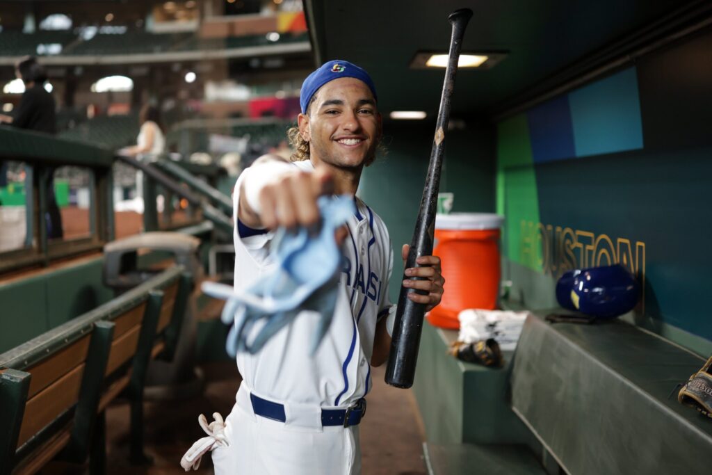 Lucas Ramírez brilla con dos jonrones, pero Estados Unidos aplasta a Brasil en el WBC