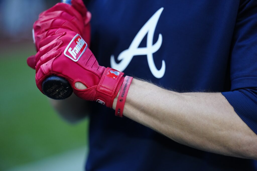 Braves llegan primero a 30 victorias y dominan la Liga Nacional