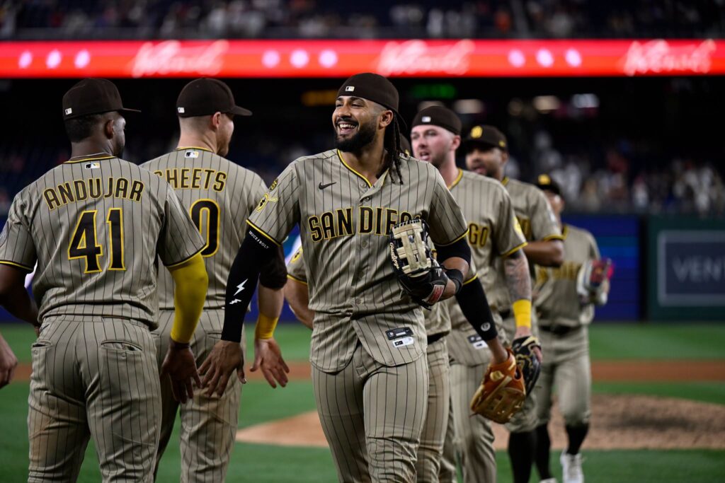 Fernando Tatis Jr. rompe la sequía con un monumental jonrón de 451 pies